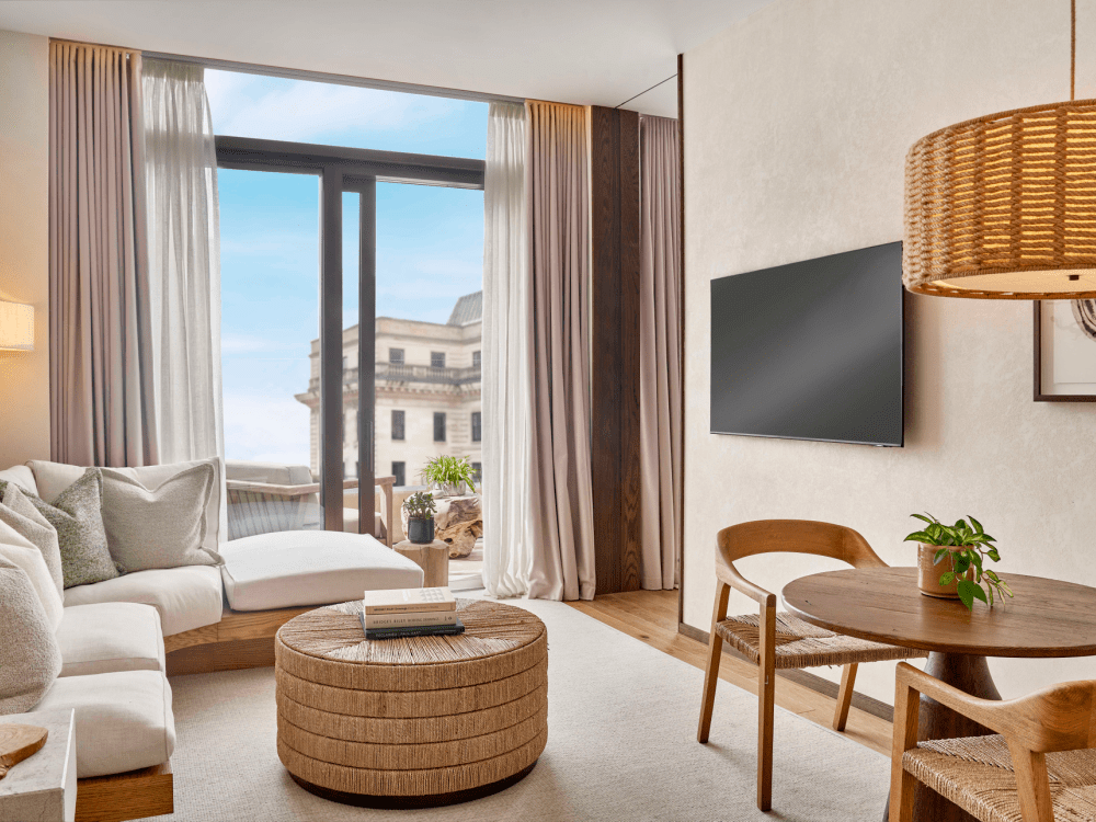 SKYLINE ONE BEDROOM TERRACE SUITES