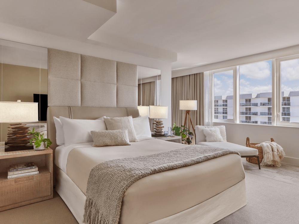 Ocean View 3 Bedroom Home Balcony