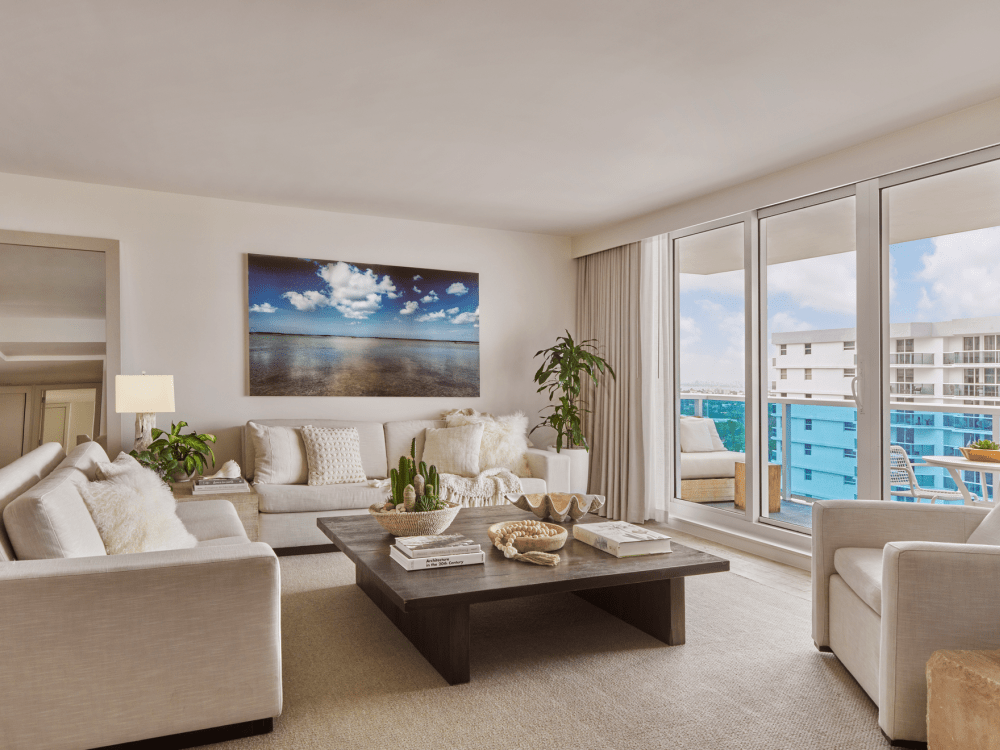 Ocean View 3 Bedroom Home Balcony