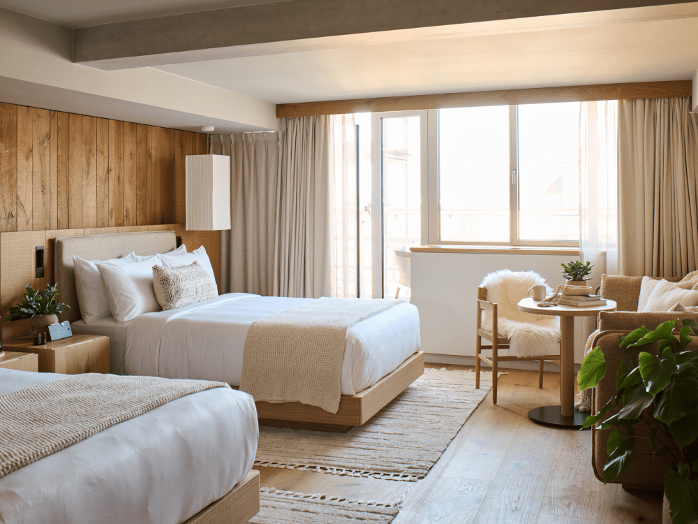 Studio Suite Two Queens