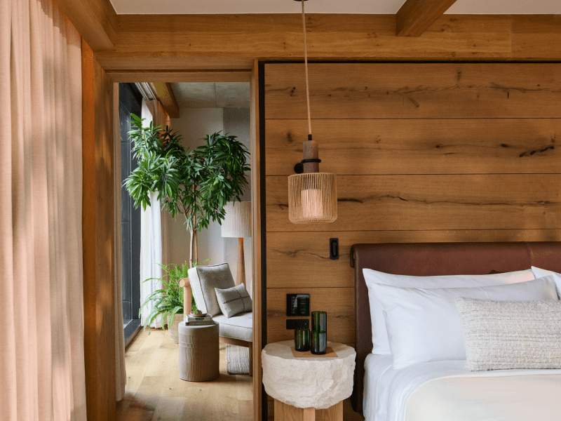 Lake One Bedroom Suite Balcony 