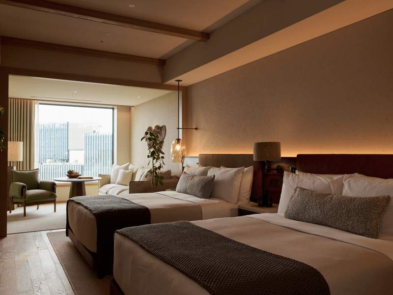 Skyline Lounge Tweepersoonskamer met twee tweepersoonsbedden