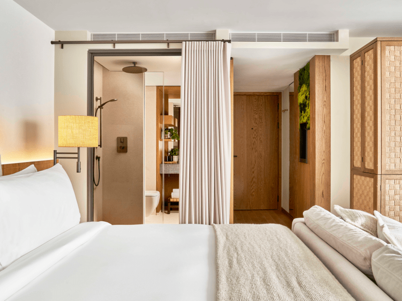 Lounge king bed at 1Hotel Mayfair