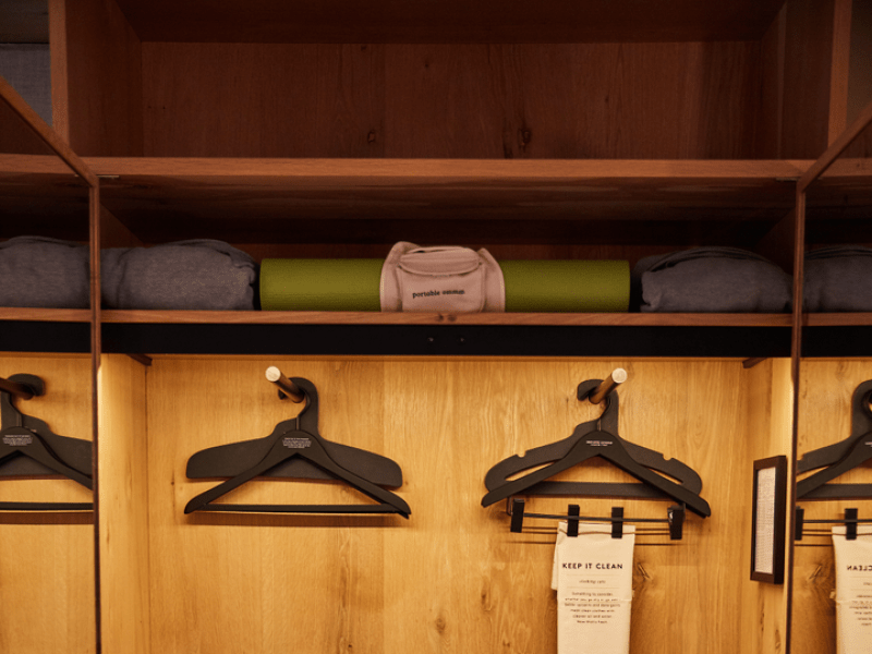 Recyclable clothes hanger