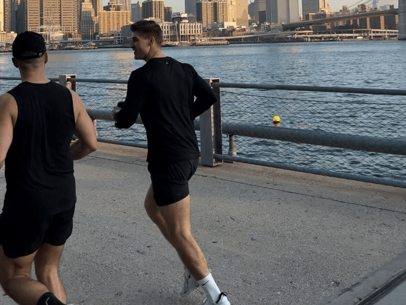 running along brooklyn bridge park