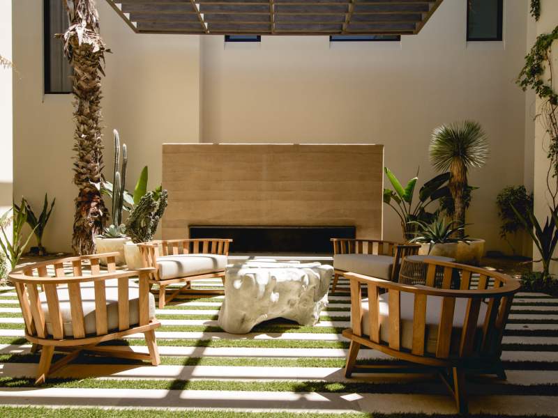 Area salotto all'aperto 