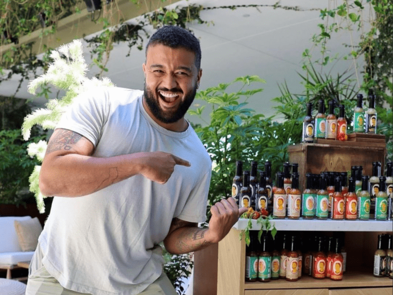 1WH - Shaquanda's Hot Sauces