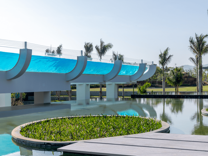 Sky pool landscape at 1 Haitang Bay