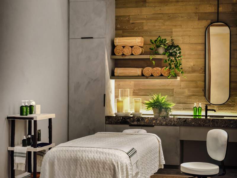 spa treatment room bamford wellness spa