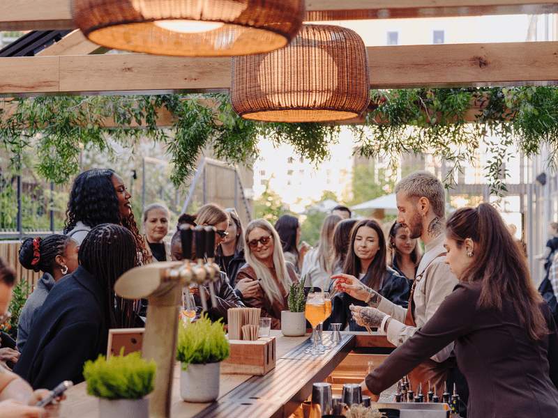 Bar dans le jardin