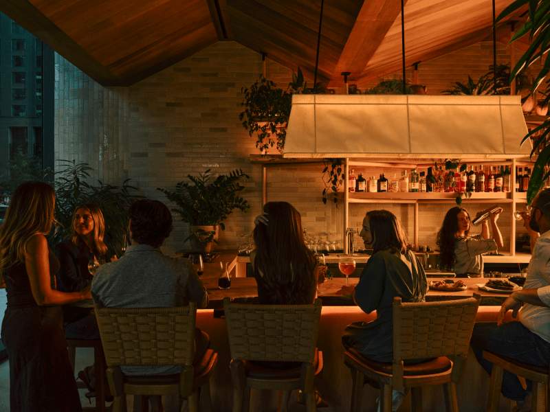 Neighbors Cafe Bar