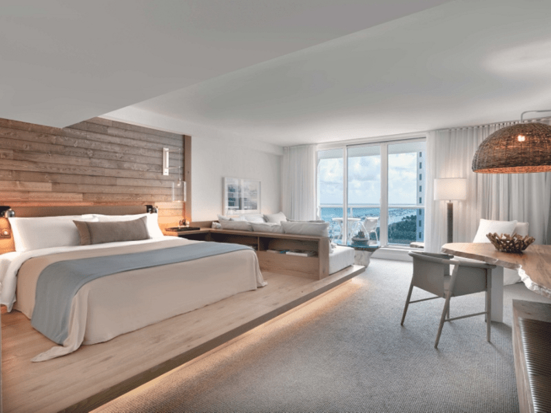 Ocean View Jr. Suite King with Balcony