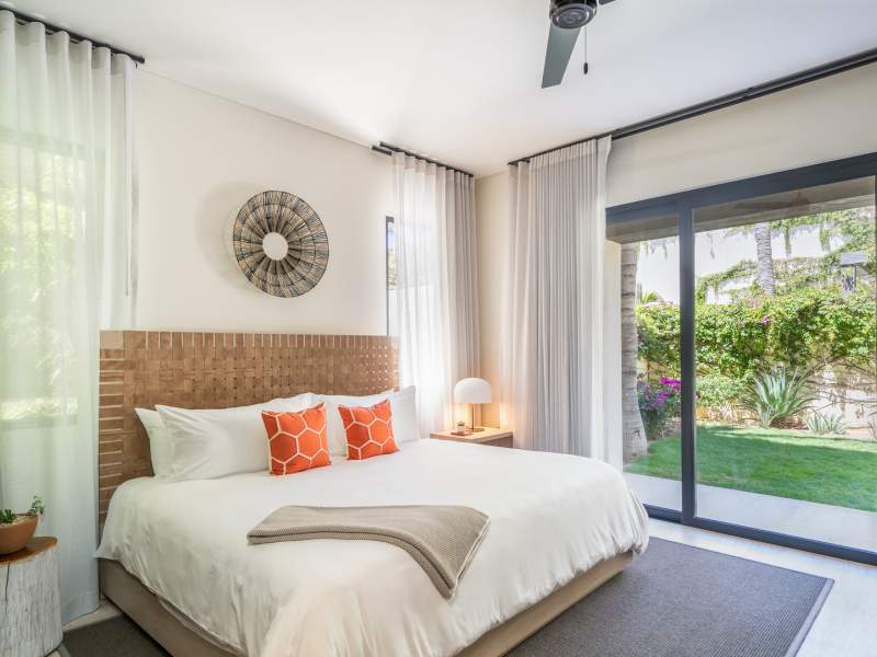 Upload for Anca, Villa 5 promo