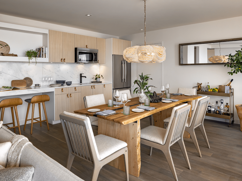 Dining area in suite 