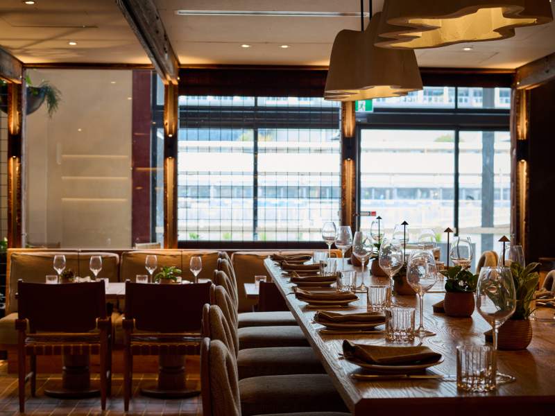 From Here by Mike レストラン