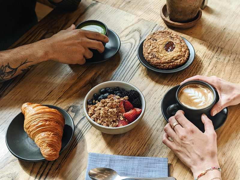 breakfast at neighbors