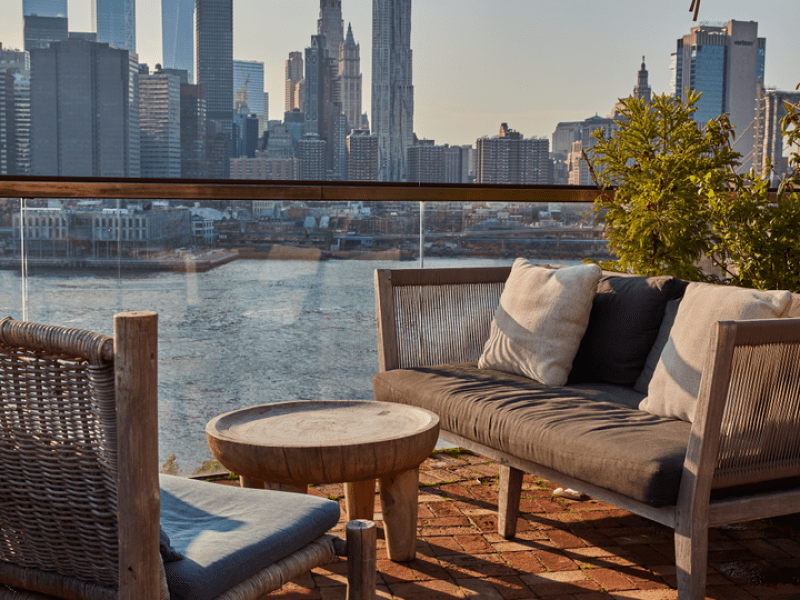 Harriets Rooftop Lounge 