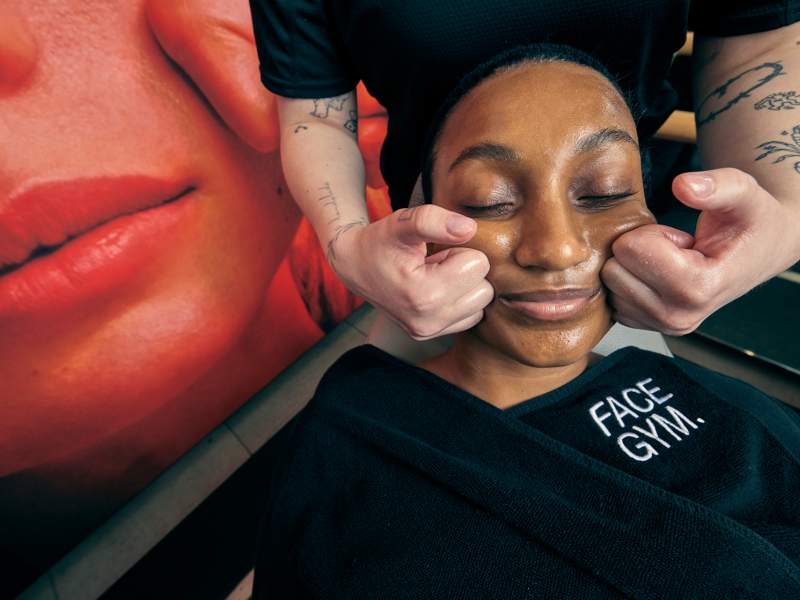 A woman at the FACEGYM 