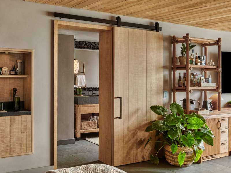 OV Studio Suite Bathroom