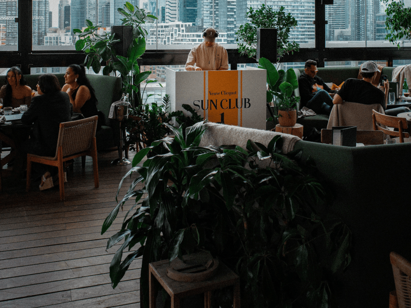 Sun Club