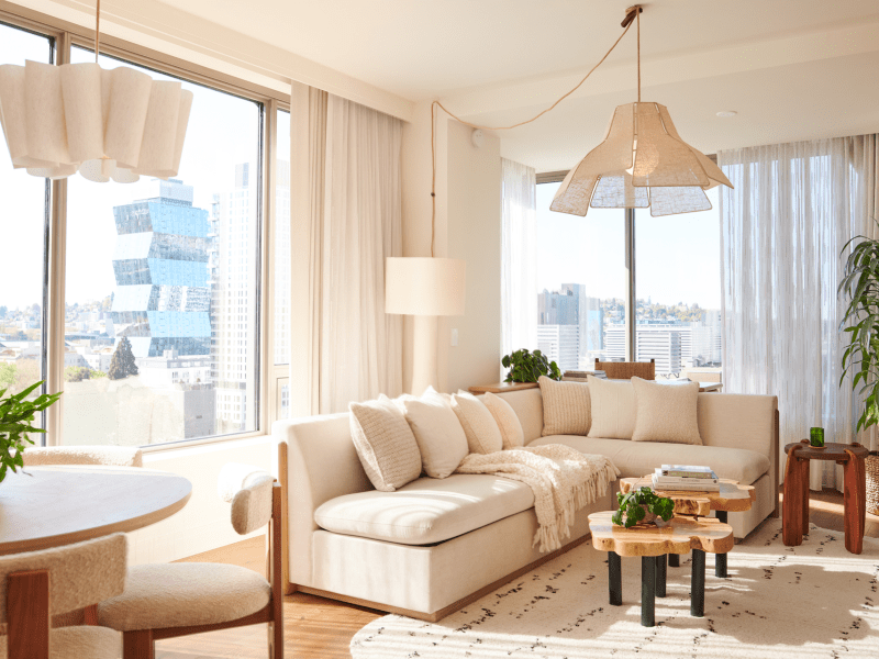 Living Room in Space Needle 1 Bed Suite