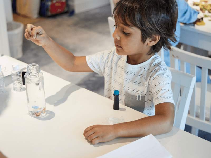 子供向けアクティビティ