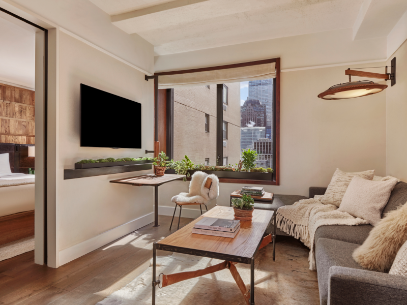 Alcove Suite