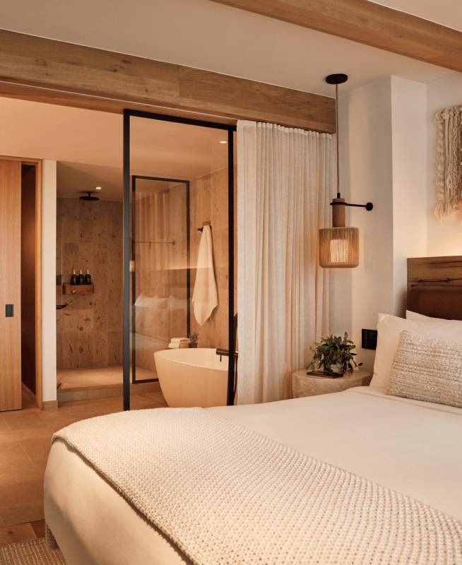 Lake Junior Suite