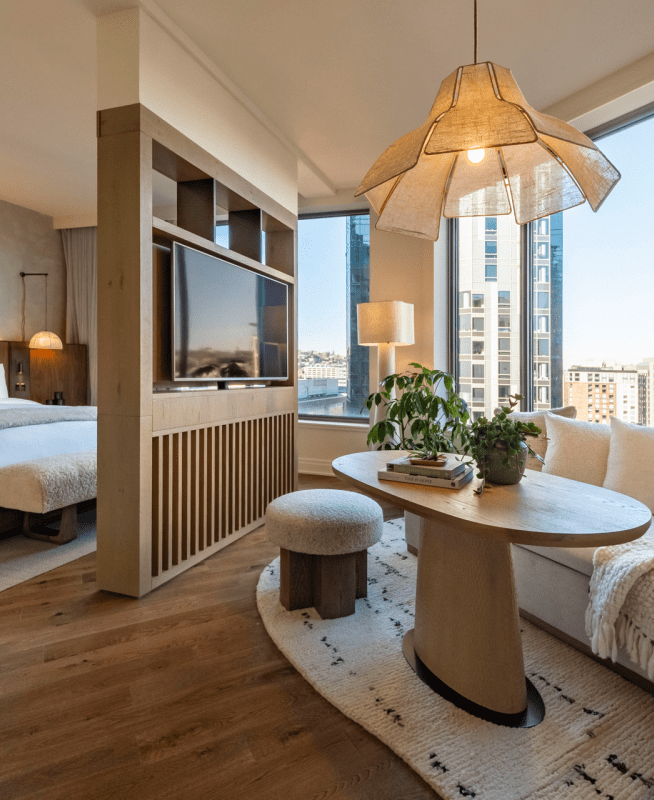 1 Hotel Seattle suite
