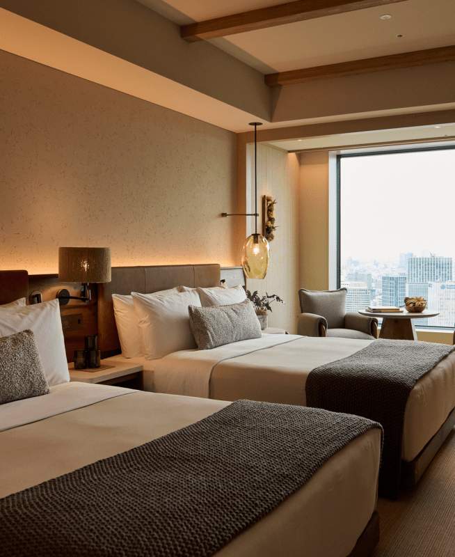 Camera con due letti matrimoniali 