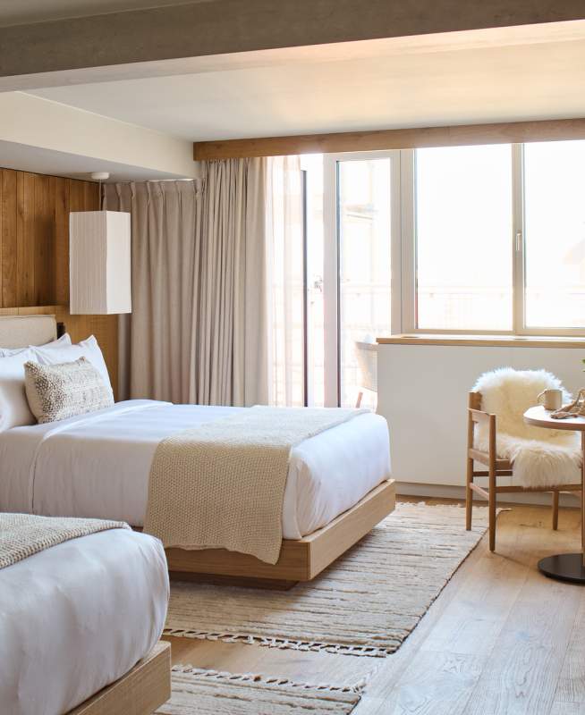 Studio Suite Two Queens