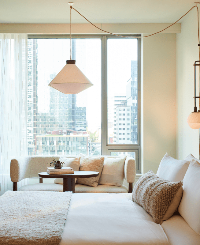 Cityscape King Room