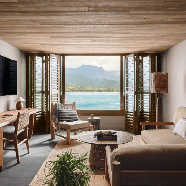 Hotel suite