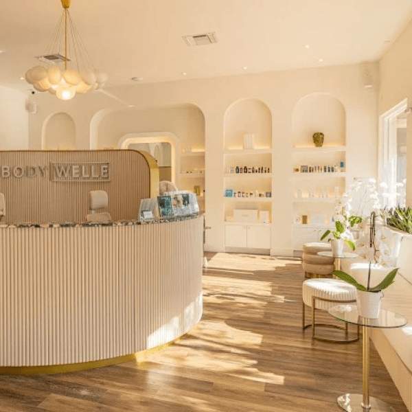 BodyWelle reception desk