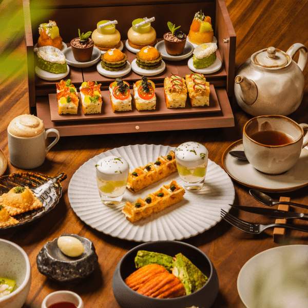 Tè pomeridiano di inizio estate