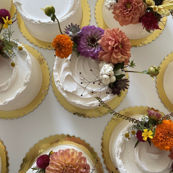 Cakes decorated with flowers