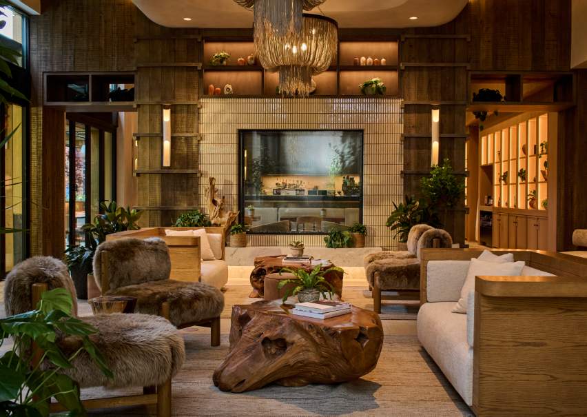 Lobby & Drift Entrance