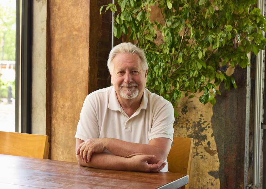 johnathan waxman headshot