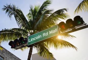 Lincoln Rd Mall Sign