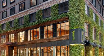 1Hotel Central Park exterior with greenery