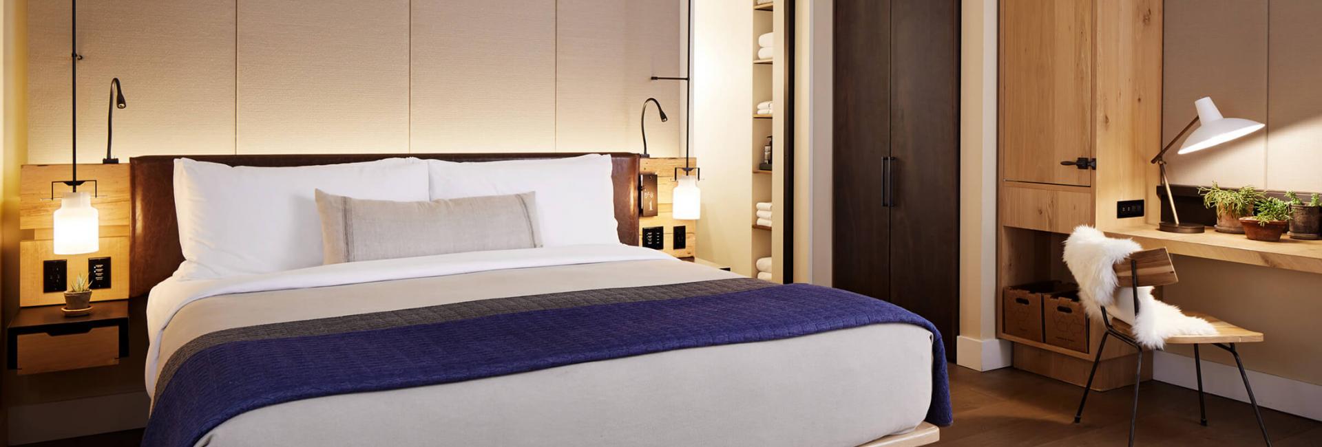 Alcove King Room | 1 Hotel Central Park
