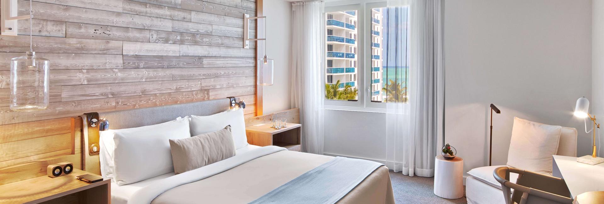 King Hotel Room 1 Hotel South Beach