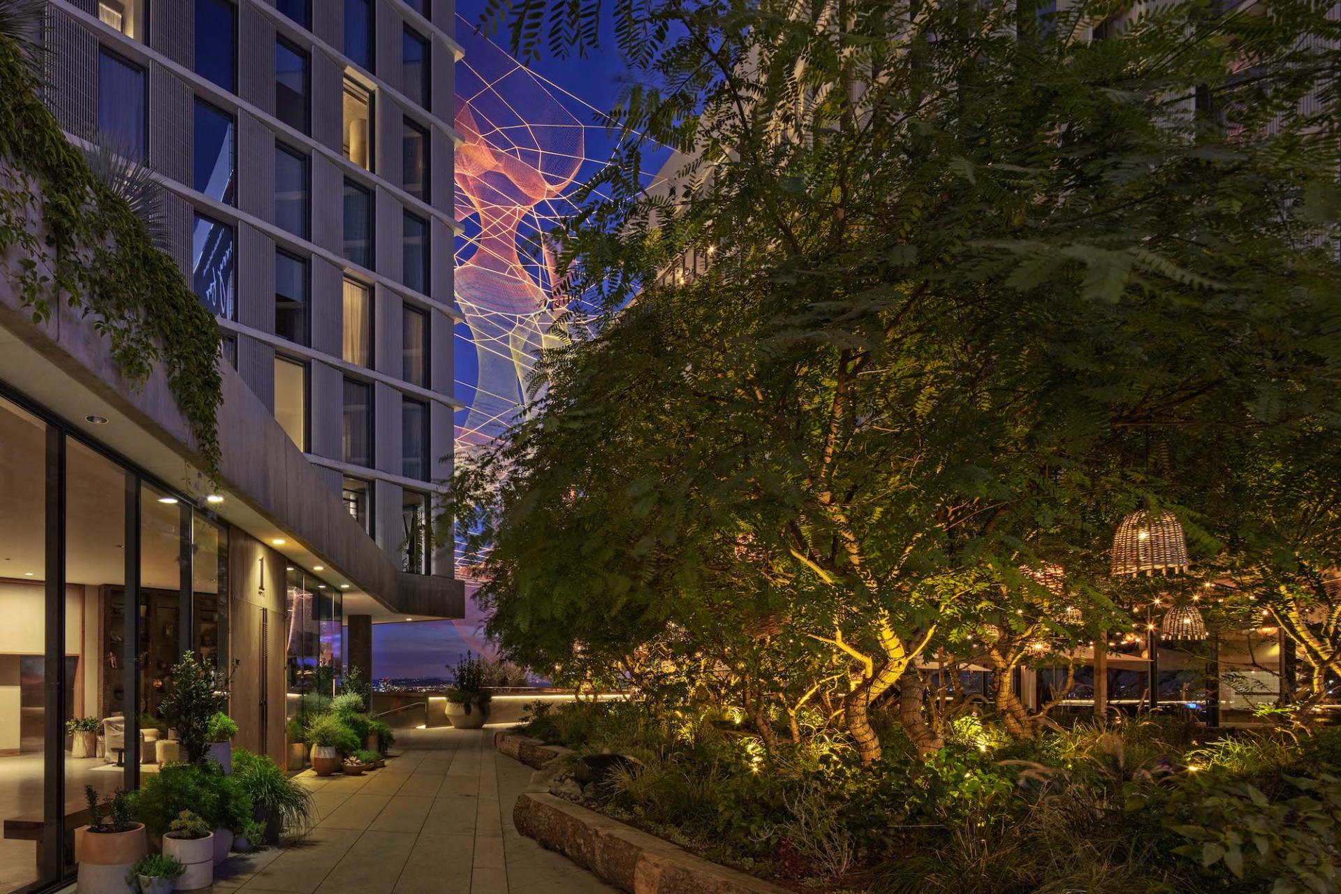 Things to Do in West Hollywood | 1 Hotel West Hollywood